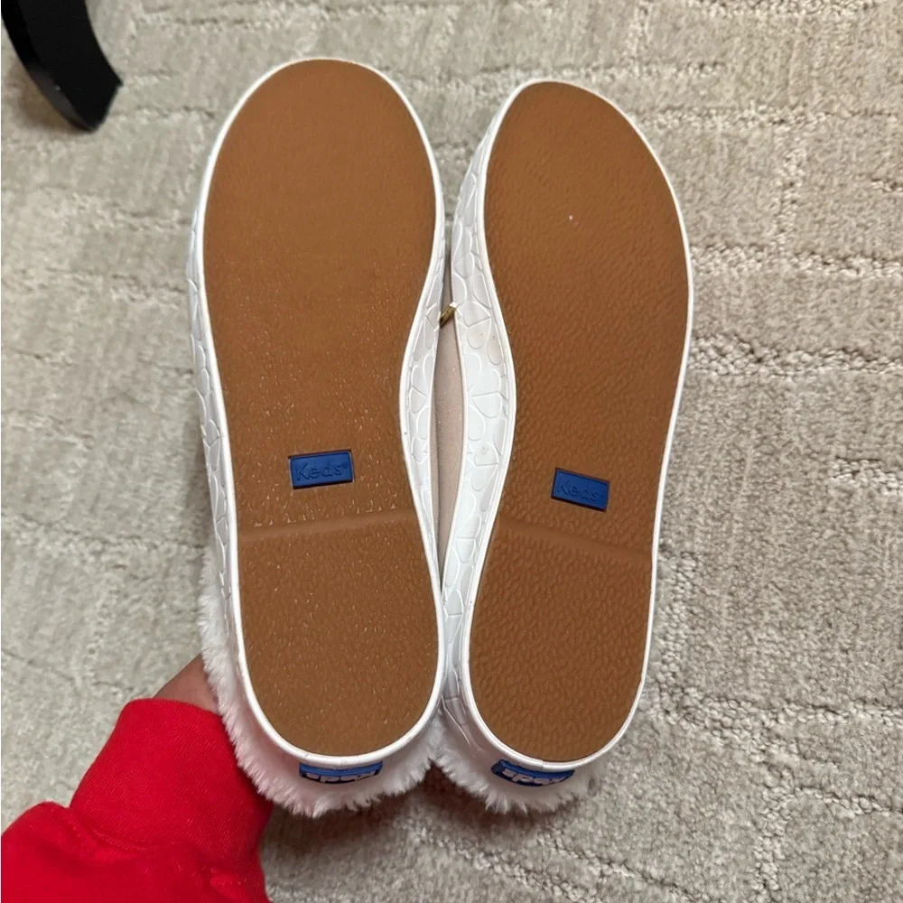 Kate Spade Women’s Shimmering Gold Sneakers‎ with White Fur